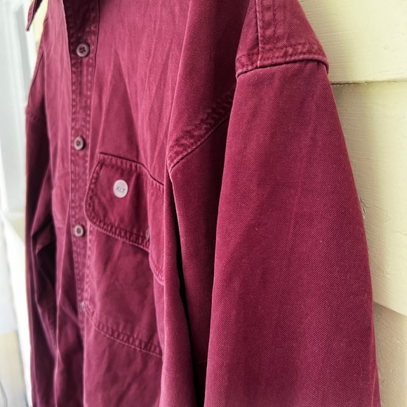 **NWT** AMERICAN EAGLE Red Hooded Button Down Shirt - Picture 6 of 8